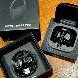BeatsbyDre Powerbeats Pro